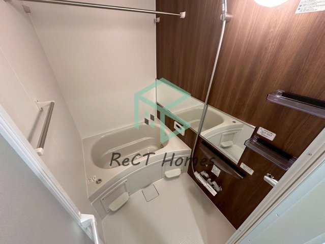 ボヌール英賀保駅前Ⅱの浴室