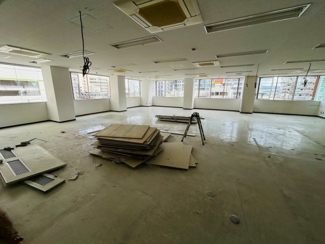 カシマゴ豊田ビル　4階の貸店舗・事務所の内装