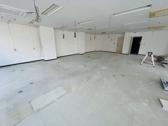 カシマゴ豊田ビル　4階の貸店舗・事務所の内装