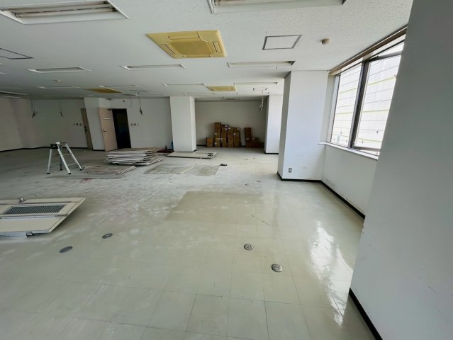 カシマゴ豊田ビル　4階の貸店舗・事務所の内装