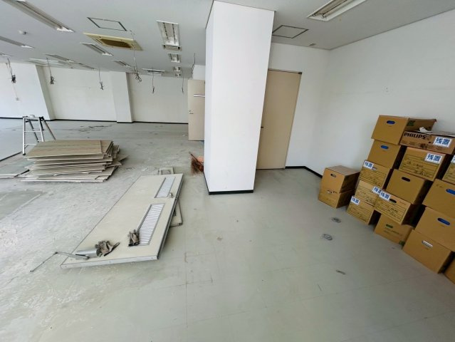 カシマゴ豊田ビル　4階の貸店舗・事務所の内装