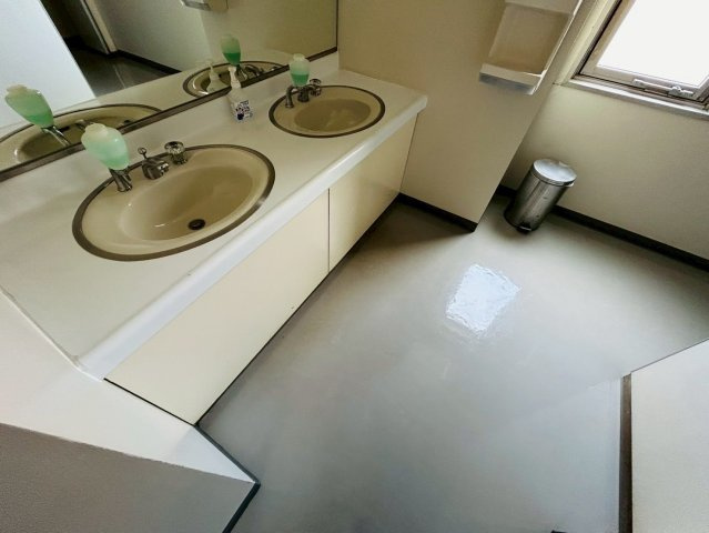 カシマゴ豊田ビル　4階の貸店舗・事務所の内装