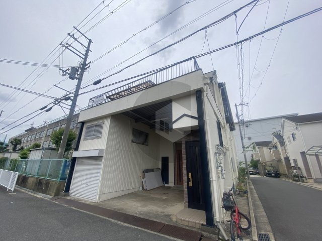 東鴻池町５丁目戸建ての外観