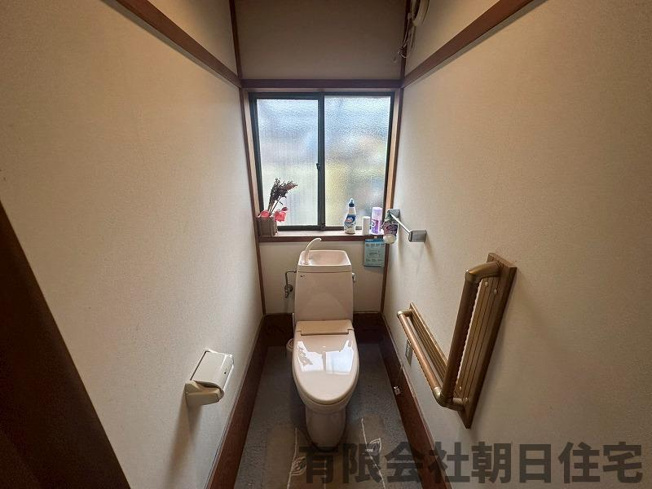 【トイレ】 | 古曽志町中古戸建 | シンプルで使いやすいトイレです