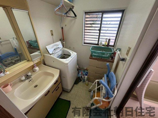 【独立洗面台】 | 古曽志町中古戸建 | 使いやすい独立洗面台です