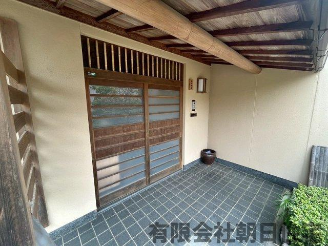 【玄関】 | 古曽志町中古戸建 | きれいな玄関です