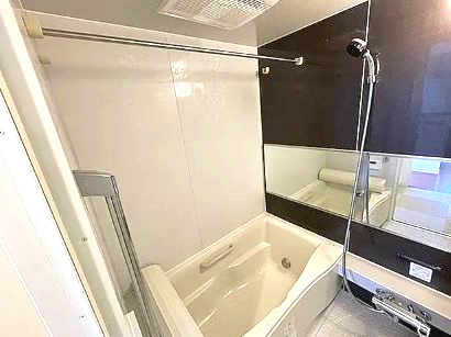 千代田区神田多町２丁目の賃貸マンション