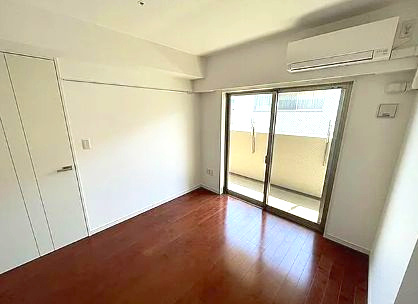 千代田区神田多町２丁目の賃貸マンション