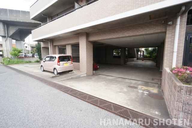 エヴァーグリーン青葉の森の駐車場|＊当日ご案内可＊ご希望の物件まとめてご案内！弊社が掲載していない物件でもOK♪お気軽にご相談ください ♪お電話でのお問合わせがスムーズ♪