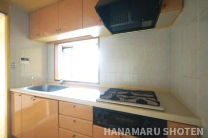 エヴァーグリーン青葉の森のキッチン|＊当日ご案内可＊ご希望の物件まとめてご案内！弊社が掲載していない物件でもOK♪お気軽にご相談ください ♪お電話でのお問合わせがスムーズ♪