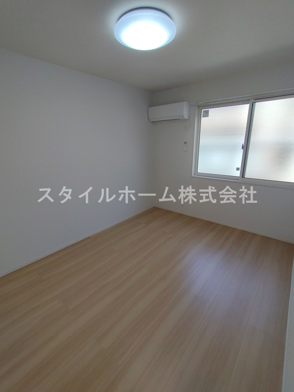 グランパルク東豊Ａの洋室