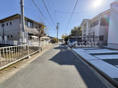 【前面道路含む現地写真】 | 豊橋市草間町 新築一戸建て | 前面道路含む現地写真です