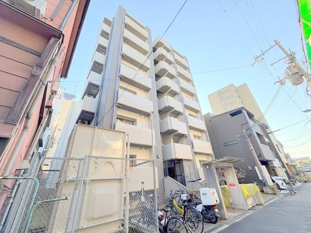 ユニテック十三の外観