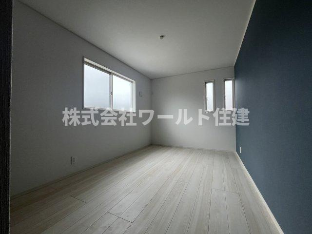あきる野市小川の洋室