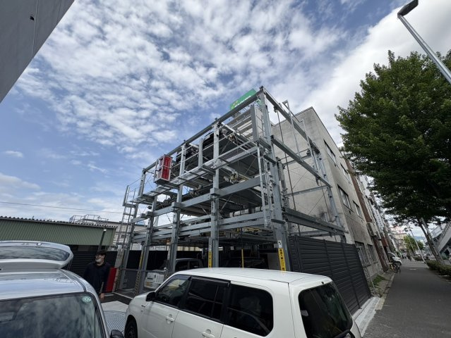 S-RESIDENCE高井田beletaの駐車場