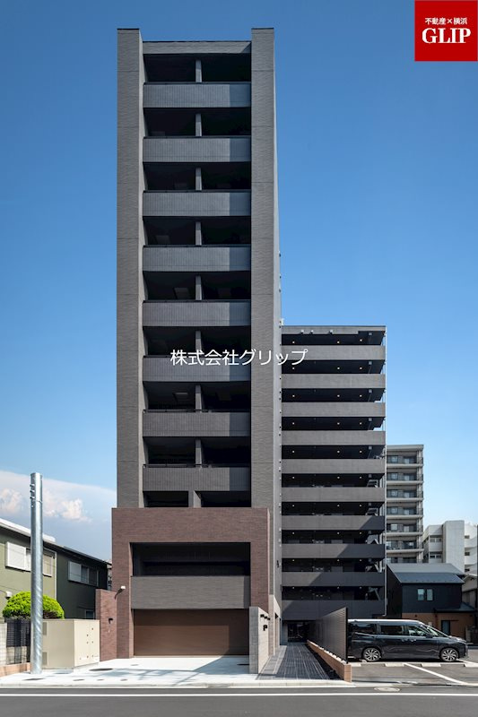 Le'a横濱阪東橋参番館の外観