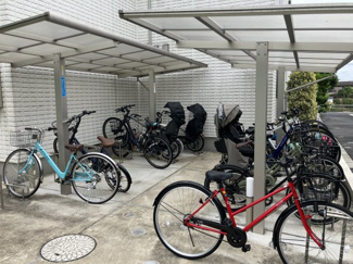 【その他共用部分】 | 駐輪場も屋根付きです！