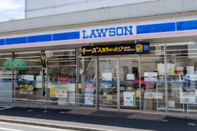 【周辺】 | 成増コーポ　14737 | ローソン 板橋赤塚三丁目店まで177ｍ