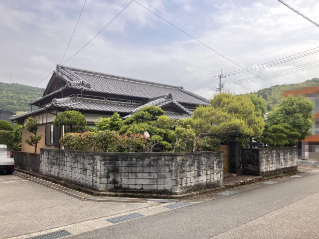 【外観】 | 高知市神田