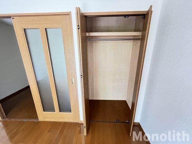 フジパレス式内町Ⅲ番館の収納