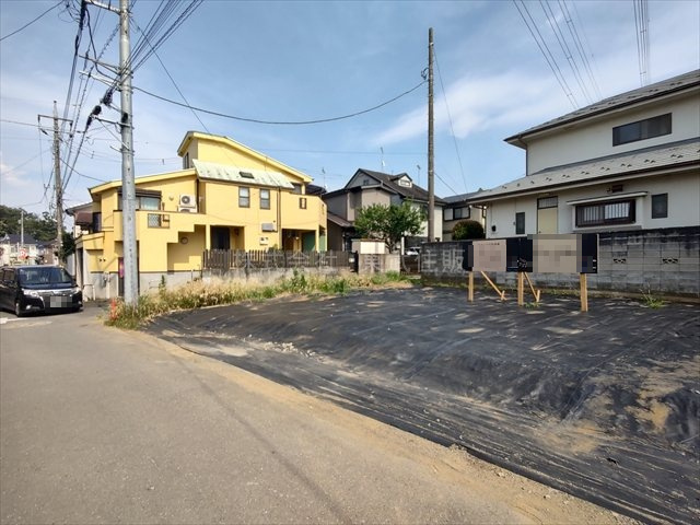【前面道路含む現地写真】 | 川越市むさし野南　全２区画　B区画 | 住環境良好です