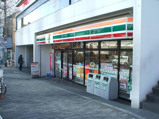 ファミール田中のその他|セブンイレブン