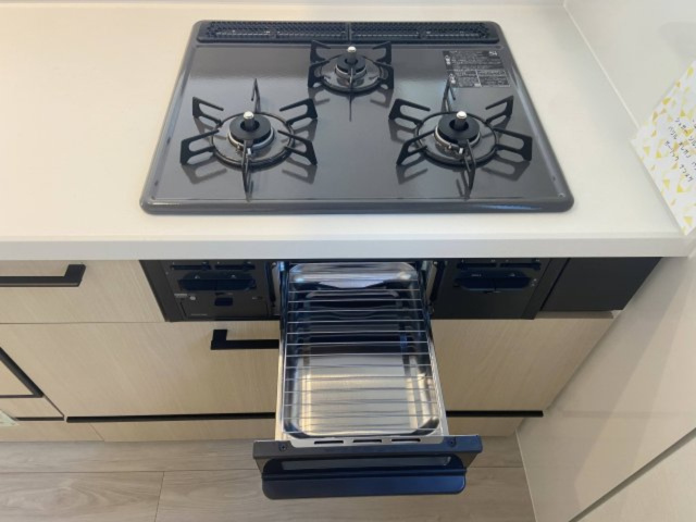 【キッチン】 | KEIAI Terrace大津町4期　1号棟 | ガスコンロ
