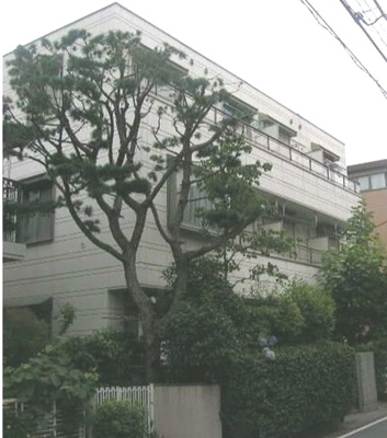 【外観】 | ホワイトヒルズ | 3階建てのマンションです(*^^*)