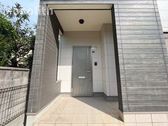 フジパレス戸建賃貸東羽衣1丁目の玄関