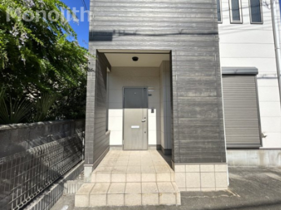 フジパレス戸建賃貸東羽衣1丁目のエントランス