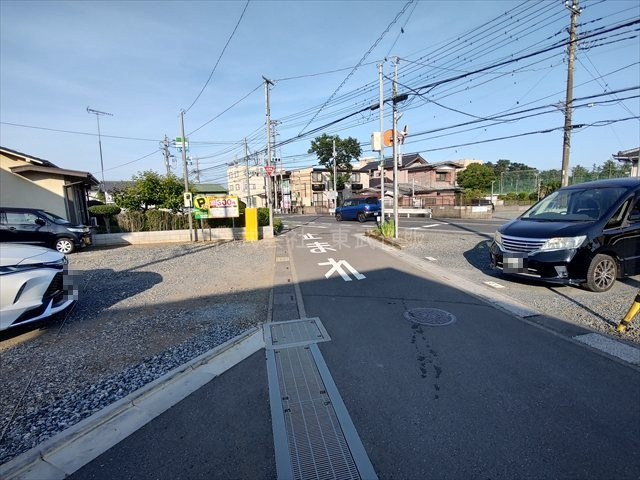 【前面道路含む現地写真】 | 川越市笠幡　全１区画 | 都市ガス・本下水
