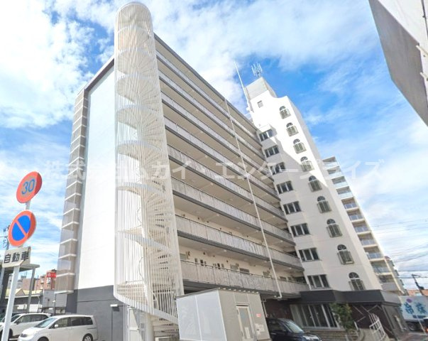 ユリシス　エン　ファミエ