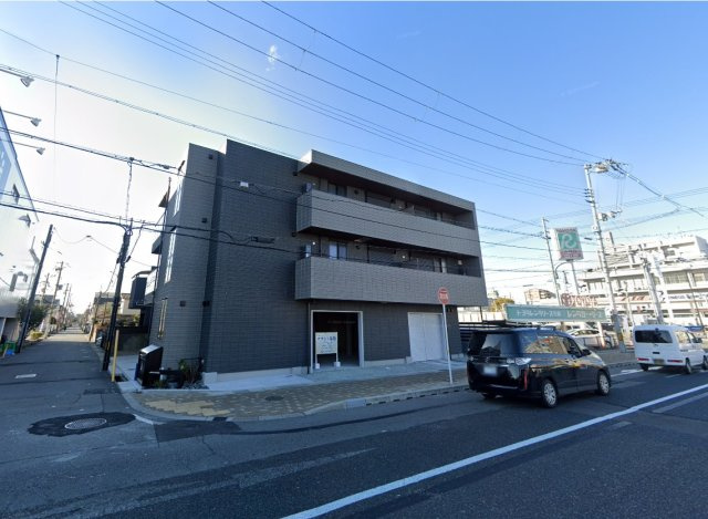 ホワイトメゾン中島町