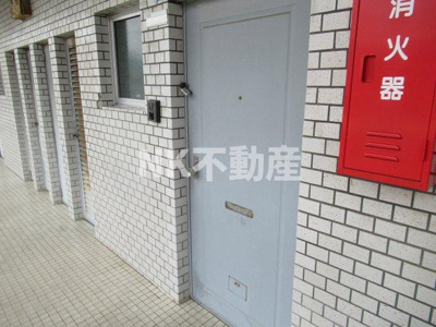 【玄関】 | 日の出コーポ（長瀬賃貸） | 落ち着いた玄関です