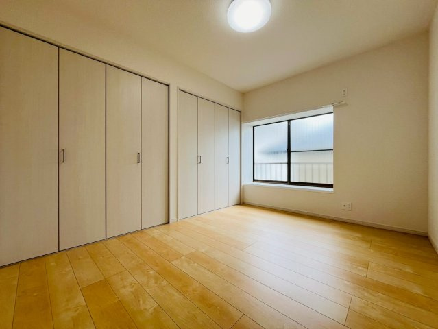 【洋室】 | 板橋区徳丸５丁目　中古戸建て | 家族時間はリビングで、自分時間は洋室で、そんな過ごし方も