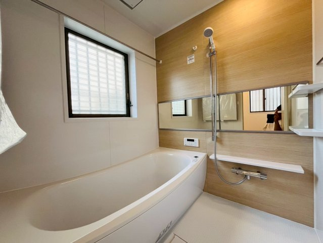 【浴室】 | 板橋区徳丸５丁目　中古戸建て | 快適・清潔な浴室で心も体もオフにして寛げます