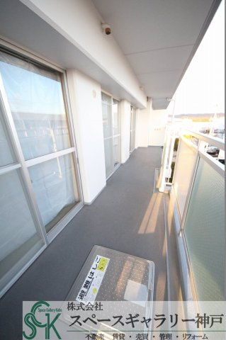 井吹東シティコートのバルコニー|※お部屋により仕様が異なる場合があります。