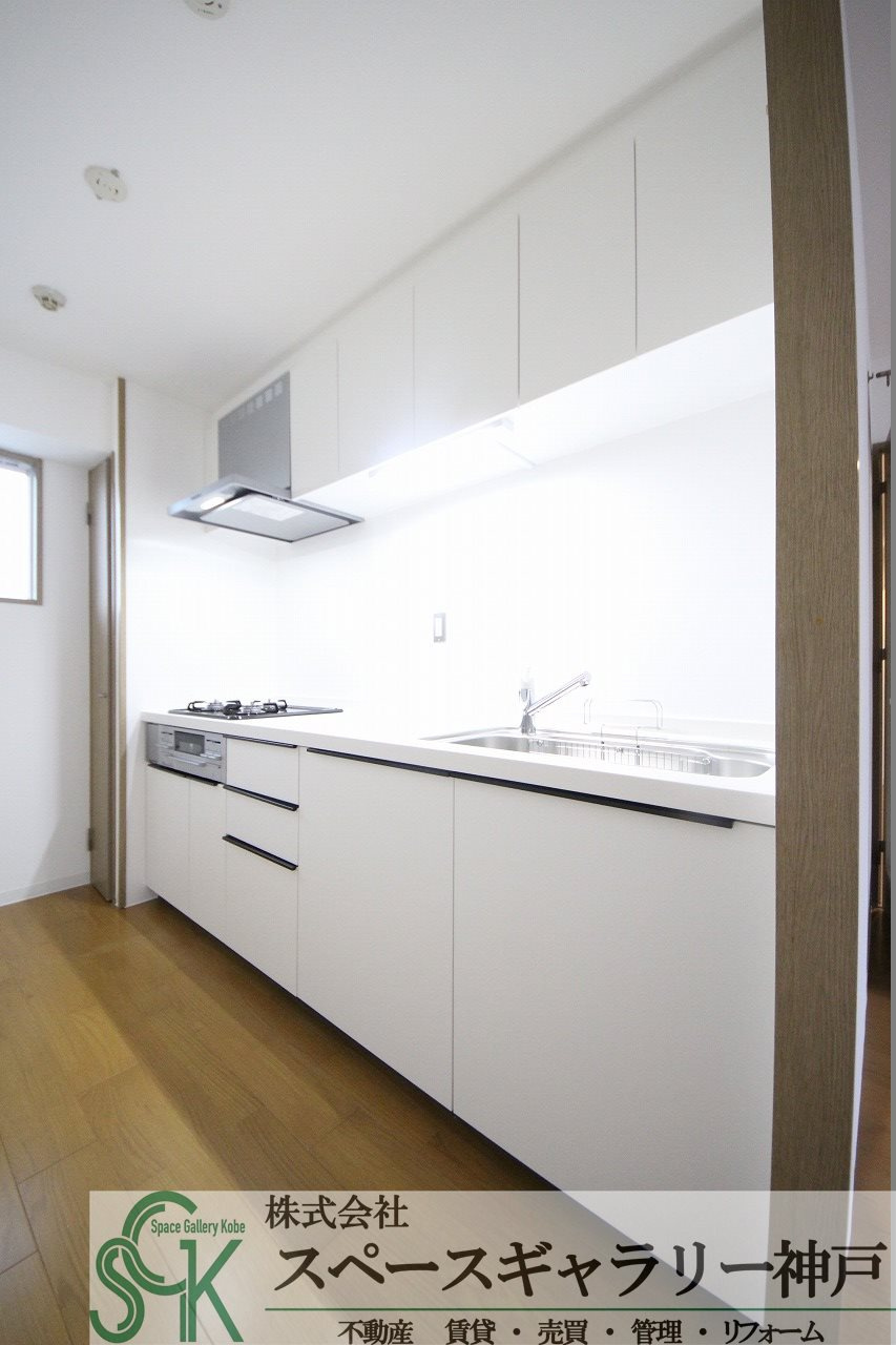 井吹東シティコートのキッチン|※お部屋により仕様が異なる場合があります。