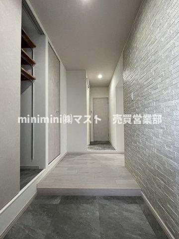 GSハイム南堀江の玄関