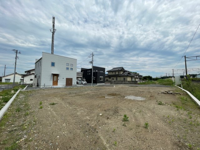 郡山市安積町笹川　全4区画の外観