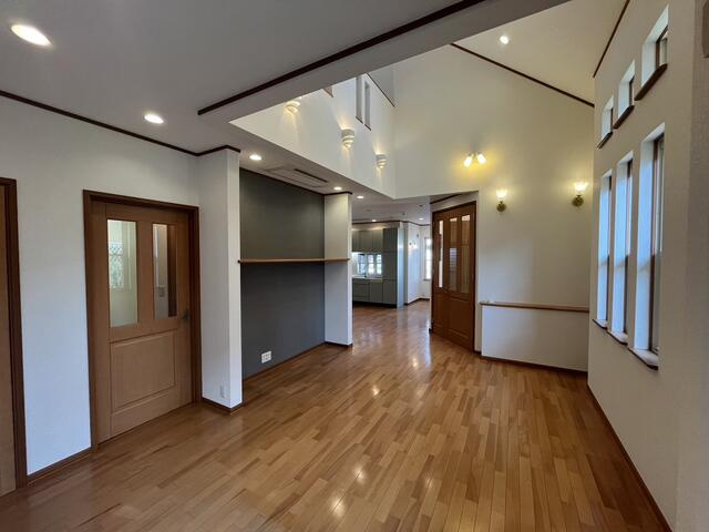 宇都宮市五代2丁目　2ＬＤＫ　中古住宅の居間・リビング