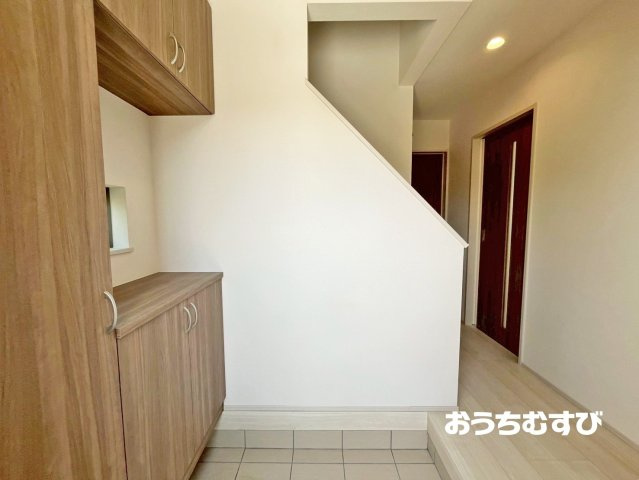 瀬戸市秋葉町(全2棟）の玄関