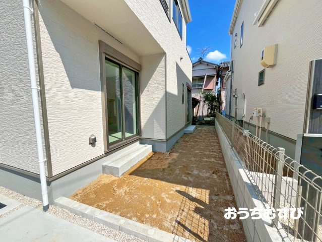 瀬戸市秋葉町(全2棟）の庭