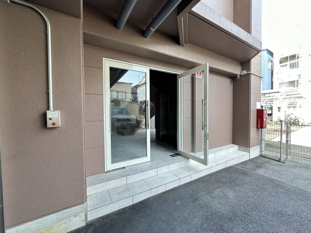 ローズヒル上町のエントランス