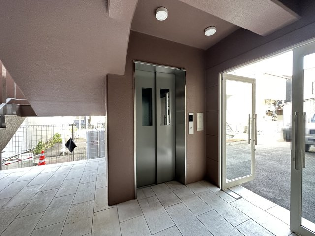 ローズヒル上町のロビー