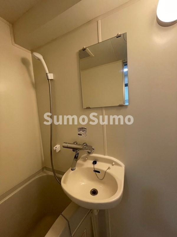 神戸市垂水区瑞穂通の賃貸マンションの洗面所|広い洗面スペース