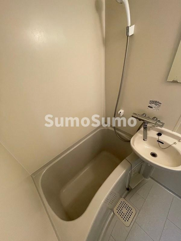 神戸市垂水区瑞穂通の賃貸マンションの浴室|日々の暮らしに欠かせないお風呂です