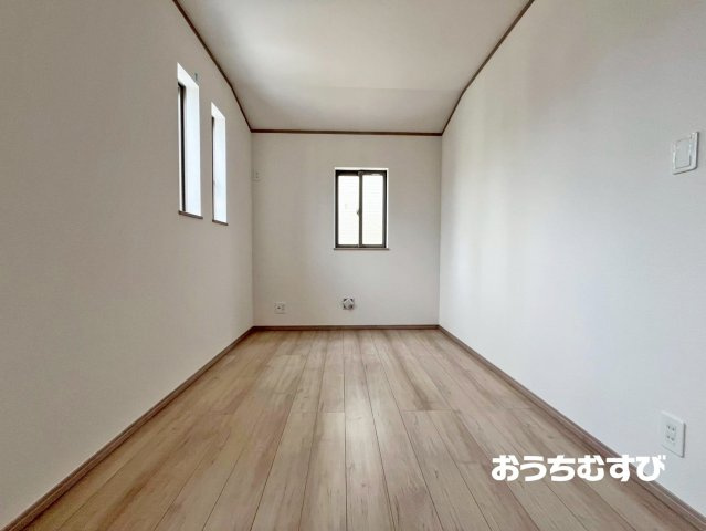 名東区香流9期(全2棟)の洋室
