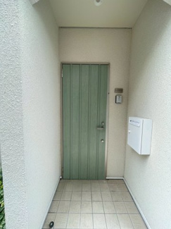 【エントランス】 | ダブルロックで安心な玄関ドア☆