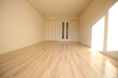 【居間・リビング】 | レーベルシャトー